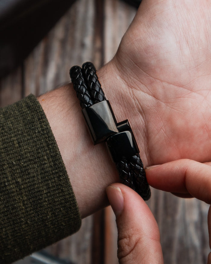 PULSERAS CUERO HOMBRE (PHA)