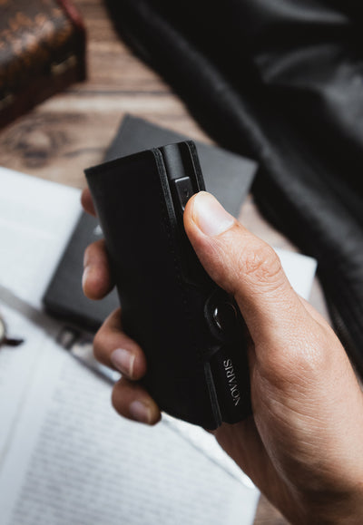 BILLETERA HOMBRE DELUXE BLACK (BHB01)