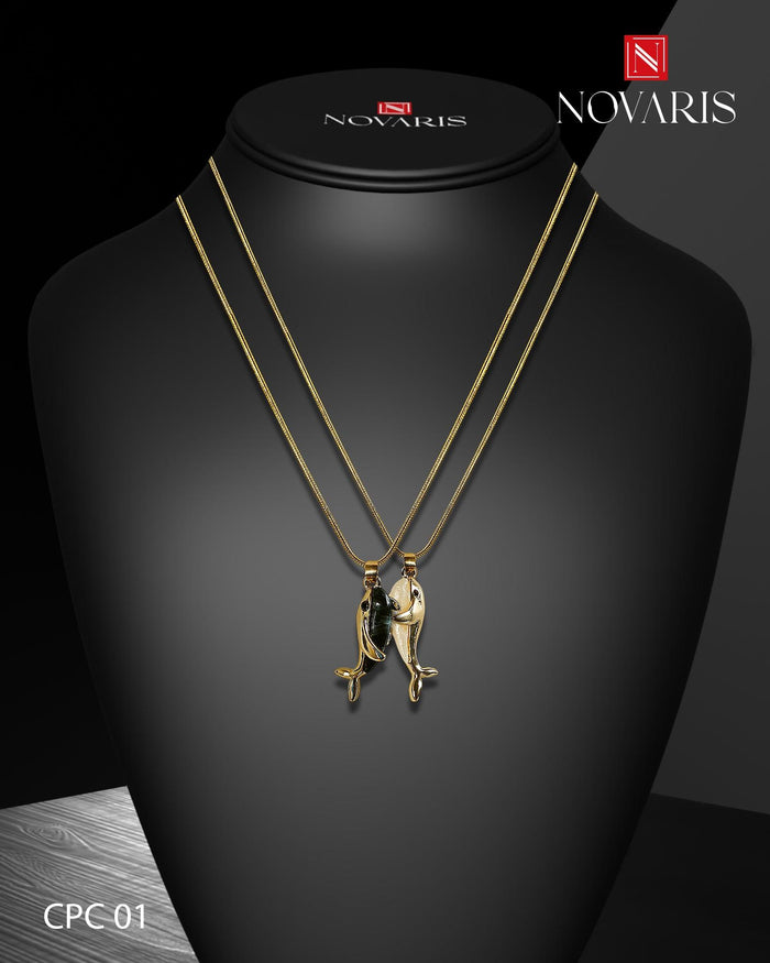 COLLARES PAREJA DELFINES ORO (CPC)